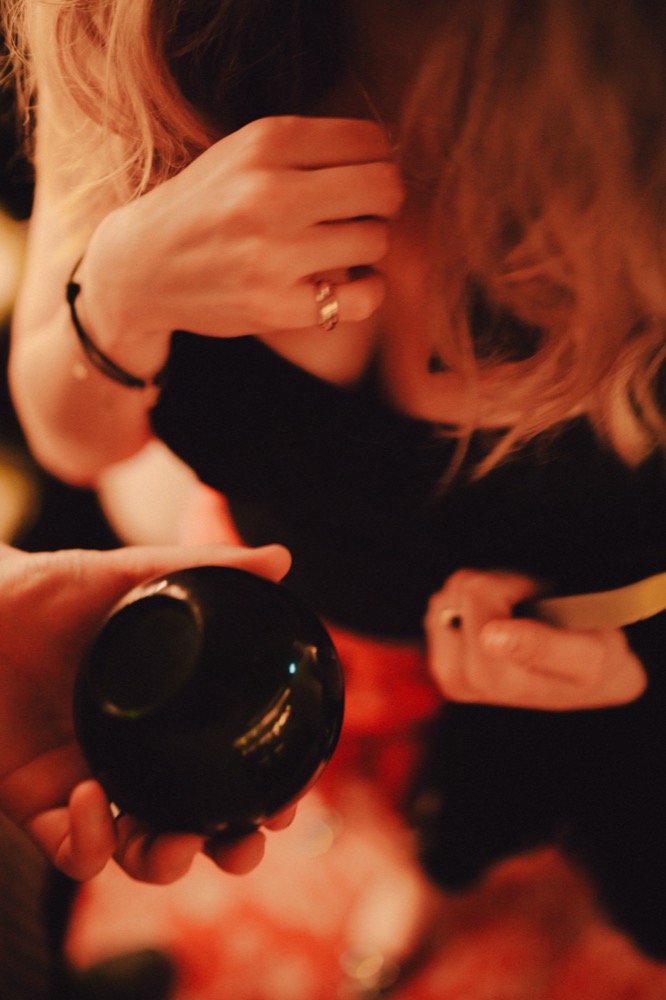 We Met At Eight - Image 1