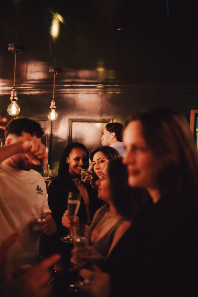 We Met At Eight - Image 5