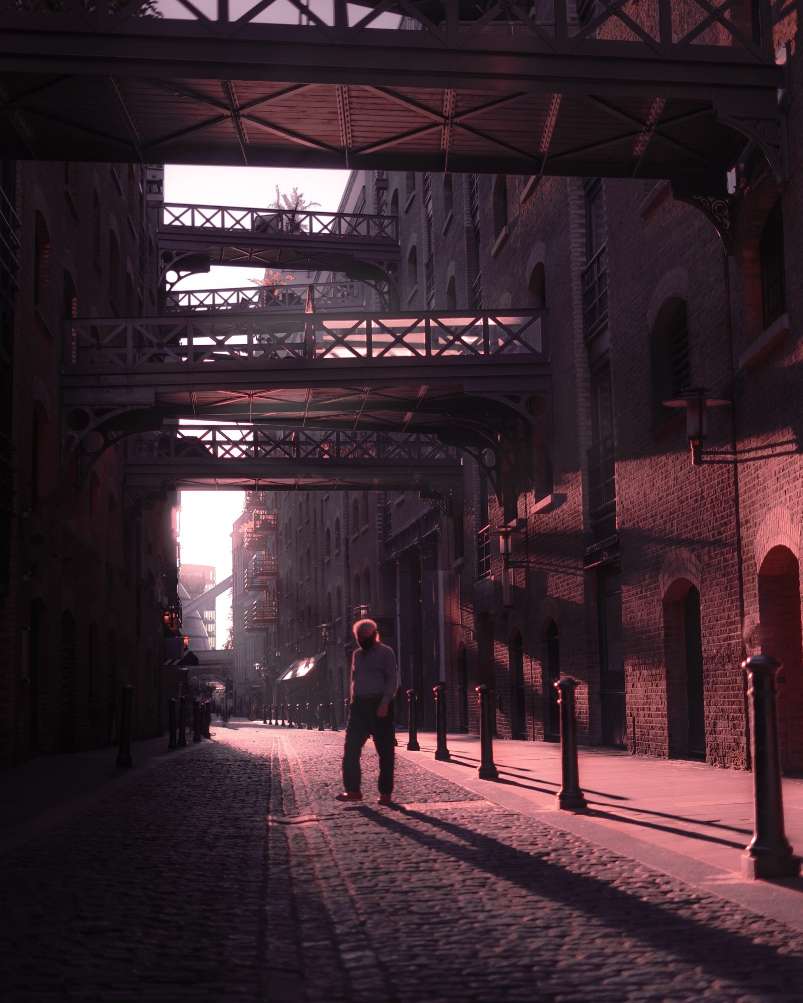 Cityscape photography - Shad Thames bridges